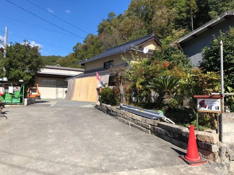 Rider & Guest House Kazeyoubi Fukuyama Exterior foto