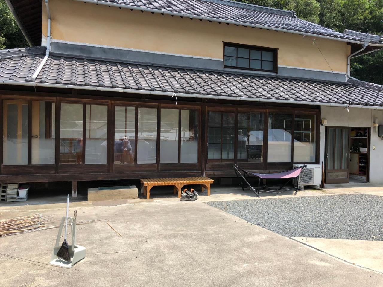 Rider & Guest House Kazeyoubi Fukuyama Exterior foto